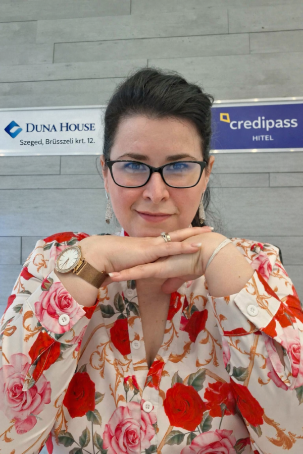 Dr. Imréné Kiss Éva Ingatlanközvetítő, irodavezető Szeged